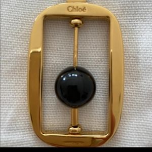 Chloe pendant necklace